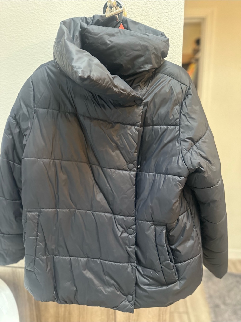 Jacket - Picture 8 of 9